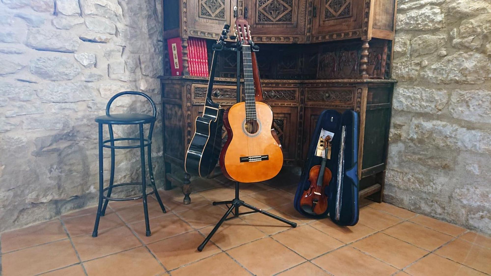 Albergue Sansol - El Oasis Del Camino Frances Extérieur photo